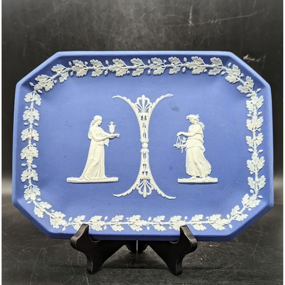 Vintage Wedgwood Blue Jasperware‎ 10.5" Dresser Vanity Tray England